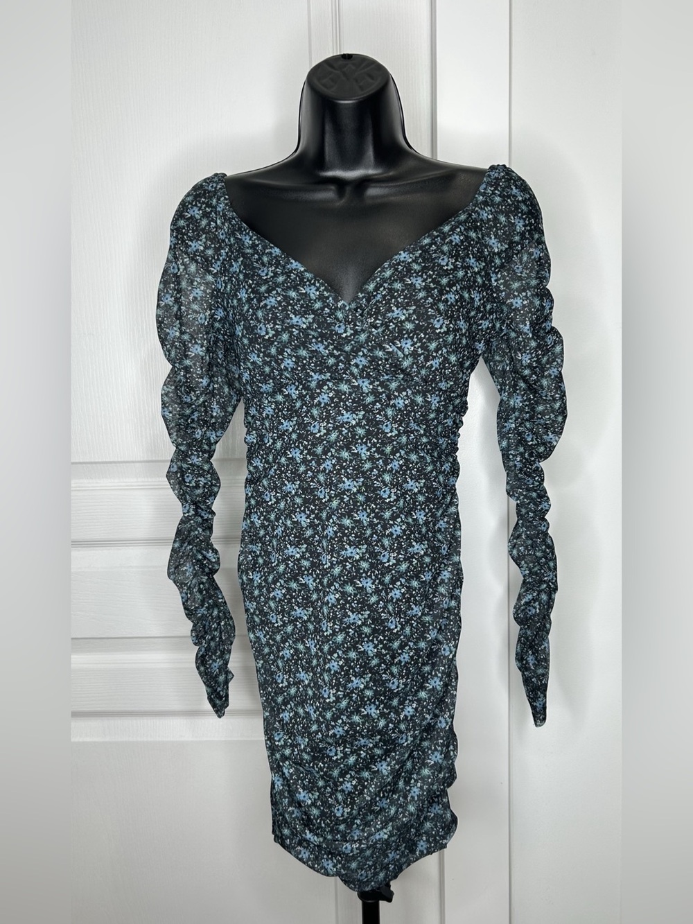 Hollister long-sleeve mini dress (NWT)